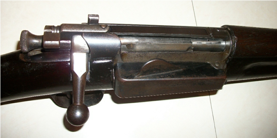 1898_US_30_Caliber_Rifle__30-40_Krag__009A.JPG