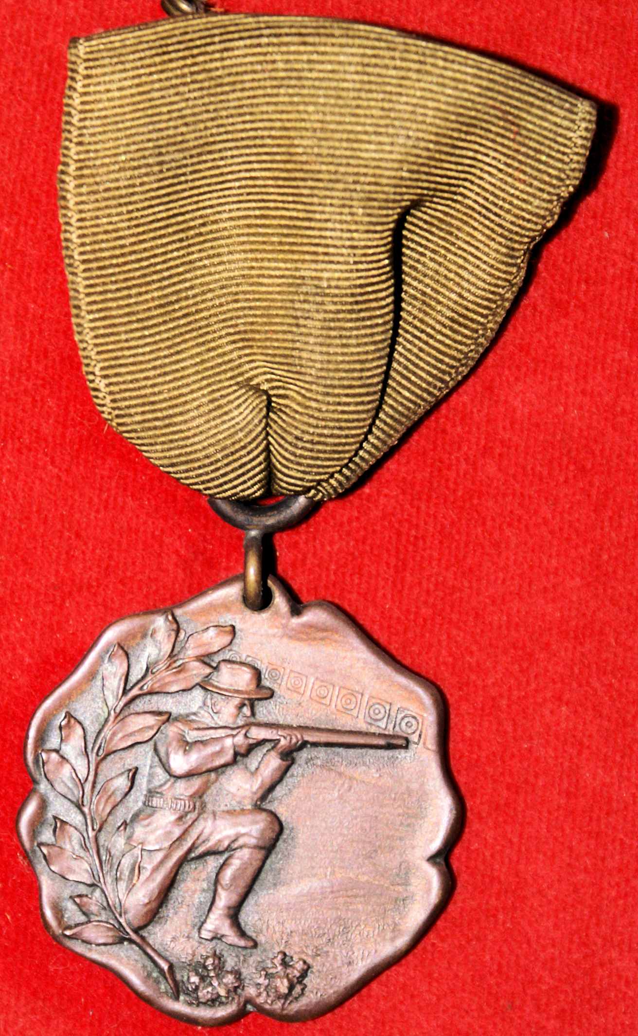 Unknown_medal.jpg